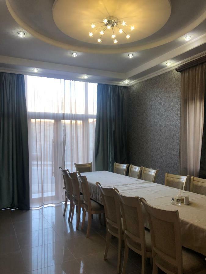 Lara Hotel Goris Exterior foto