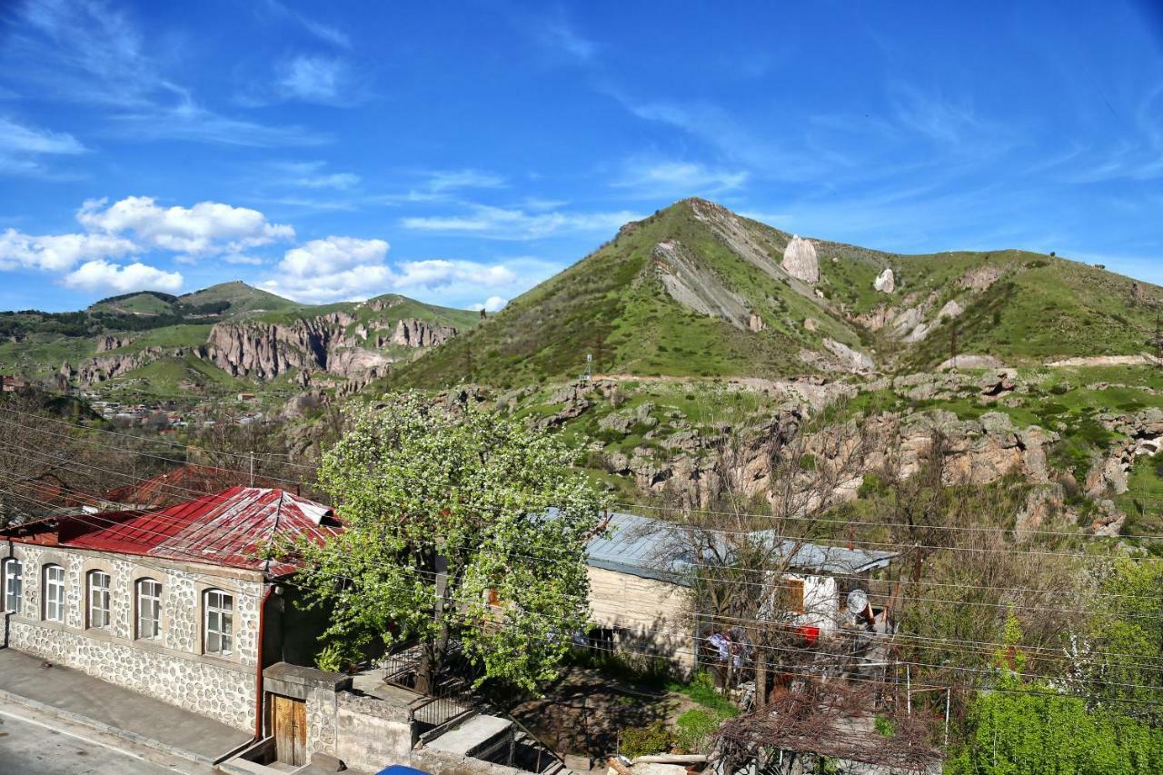 Lara Hotel Goris Exterior foto